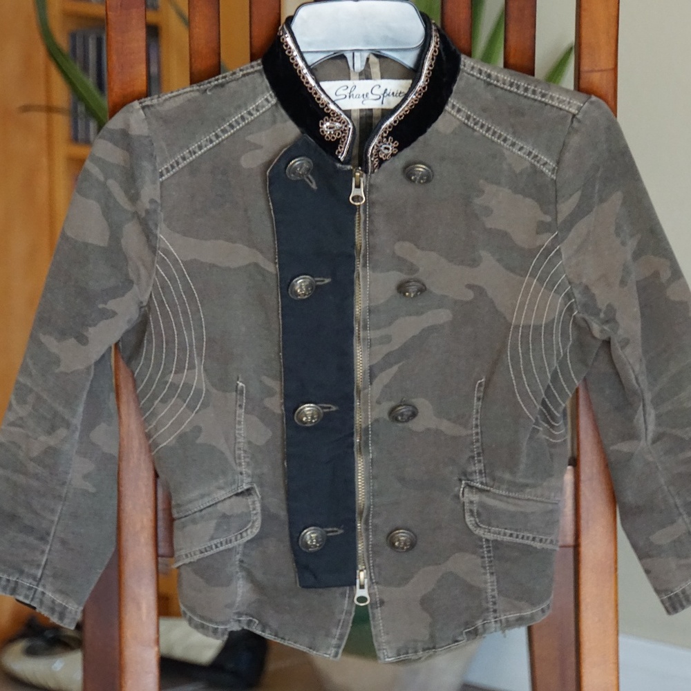 Women's Army Print Jacket by Share Spirit, size sm